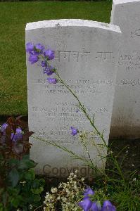 Lillers Communal Cemetery - Bhagat Bahadur Sen, 